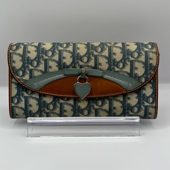 Dior Oblique Heart Lock Charm Wallet Blue Cream Authentic Bifold EUC - Picture 2 of 16